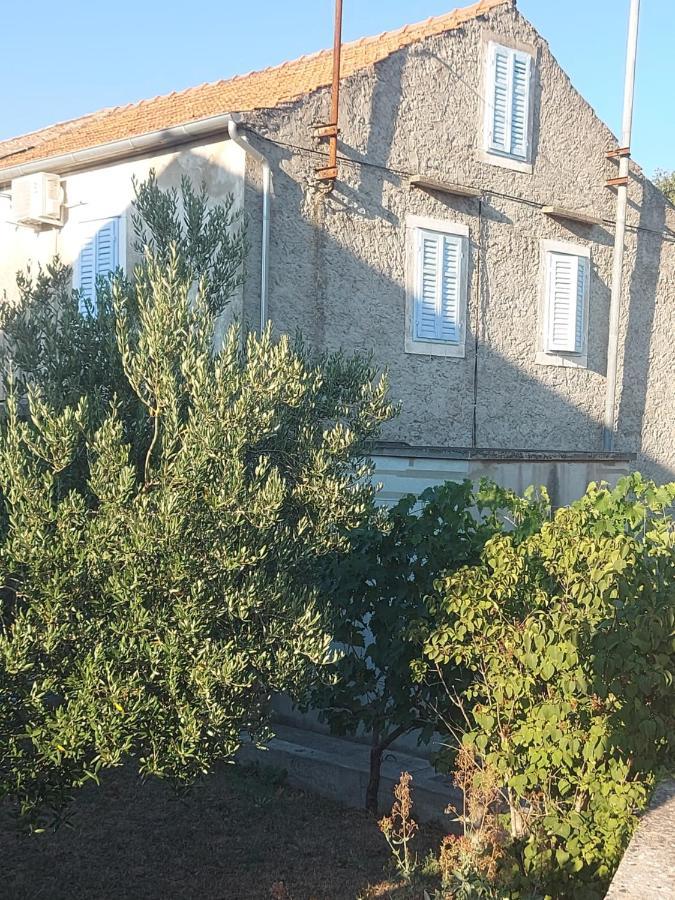 Holiday Home Pepe Banj Экстерьер фото
